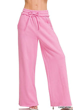 Load image into Gallery viewer, Fleece Exposed Seam Wide Leg Sweatpants