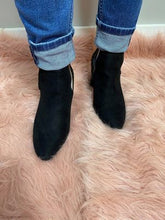 Load image into Gallery viewer, Rock Me Hannah Booties