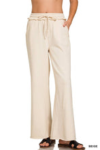 Load image into Gallery viewer, Fleece Exposed Seam Wide Leg Sweatpants
