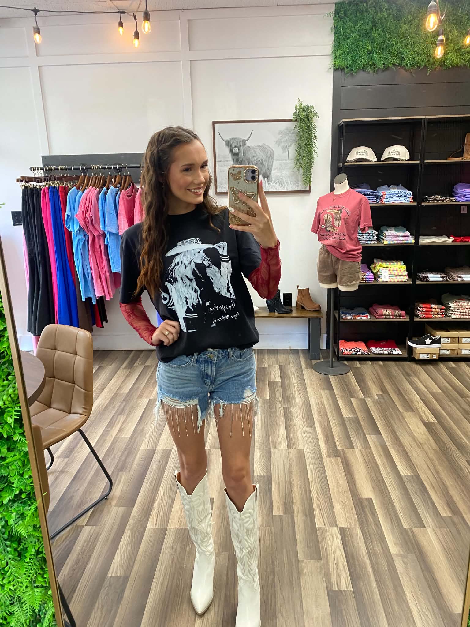 Megan Graphic Tee