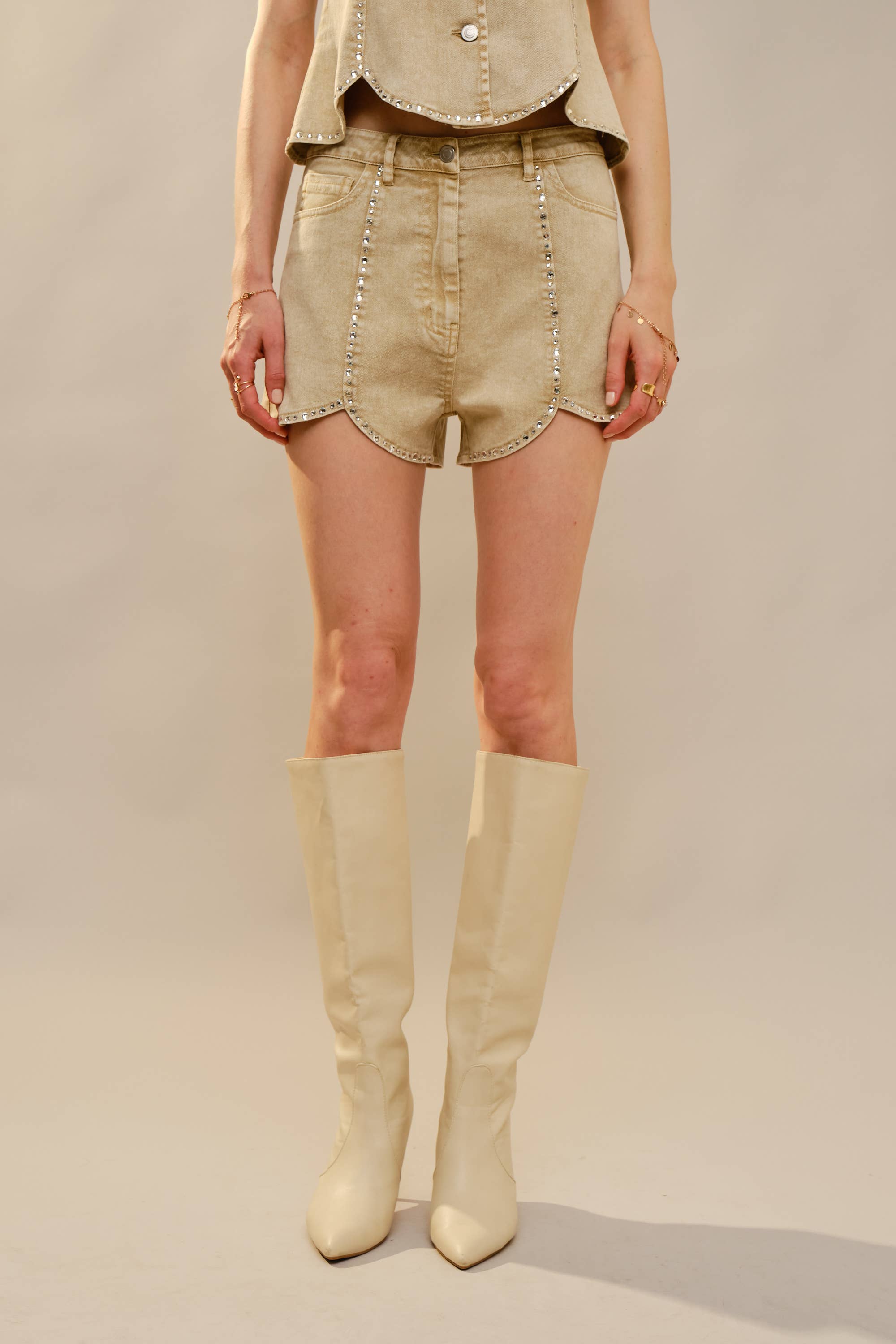 23867P Scallop Hem Embellished Denim Shorts