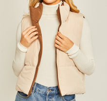 Load image into Gallery viewer, Skyler Cropped Puffer Vest
