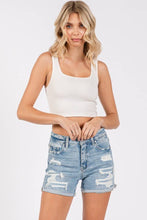 Load image into Gallery viewer, P1338R-LA HIGH RISE PATCHED SHORTS W/ CUFFED HEM
