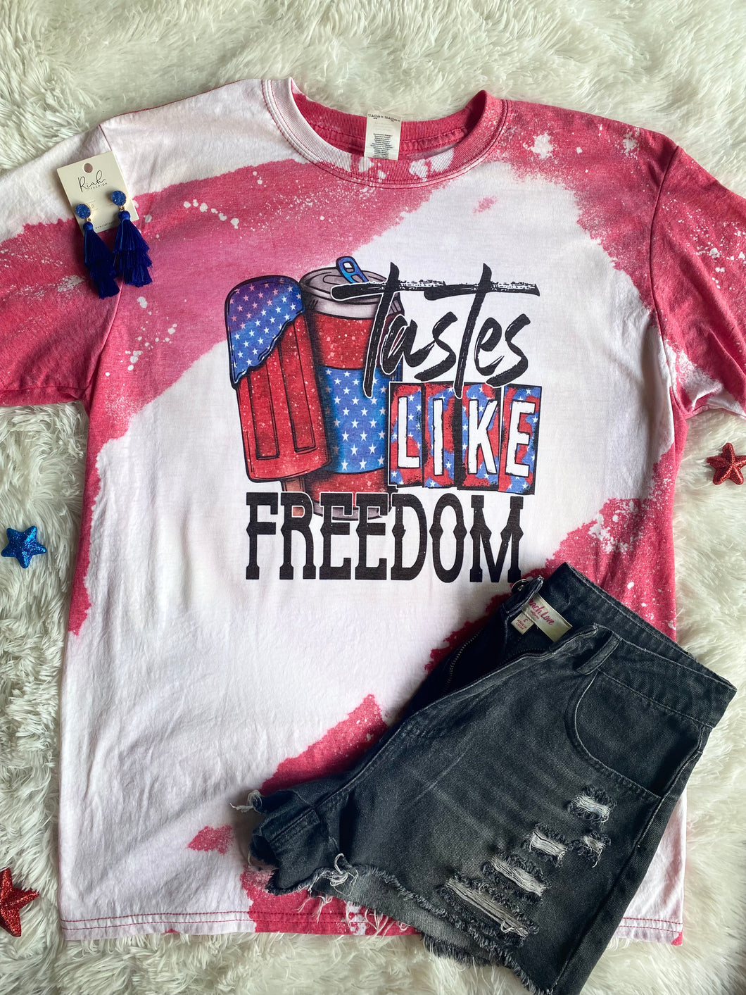 Tastes like Freedom Graphic Bleached Tee